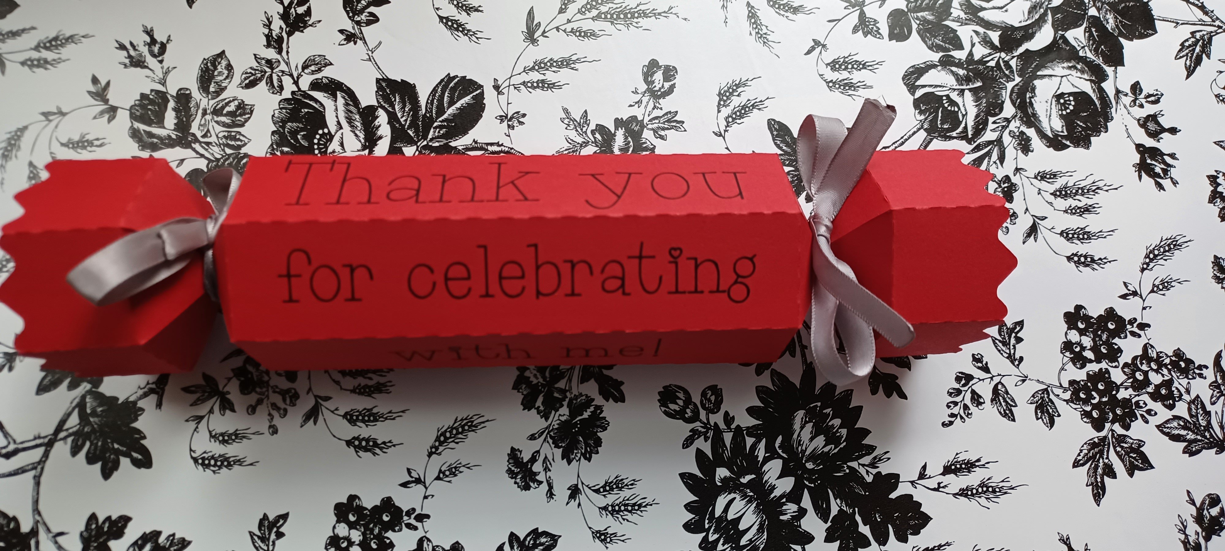 Christmas Cracker Template Svg, DIY Cracker Box Cut File